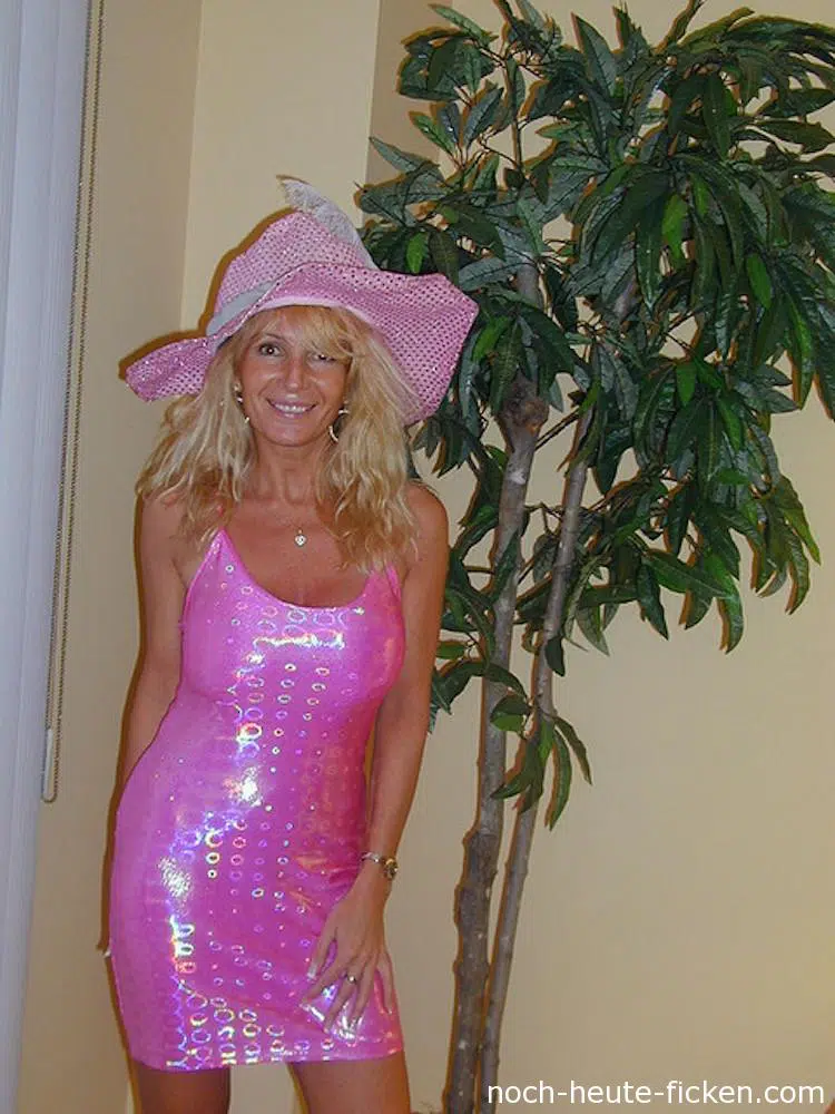 Reinrutschen aber mal ganz anders mit reifer Sie aus Luzern reifes weib 47jahre will ficken